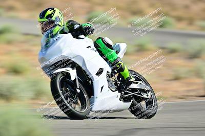 media/May-31-2025-Classic Track Day (Sat) [[da23ab3028]]/Group B/Session 1 (Turns 3 and 5)/